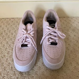 Nike Air Force 1, light pink, women’s 5.5